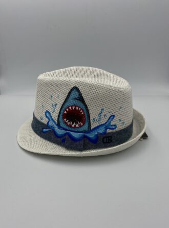 Παιδικό ζωγραφισμένο καπέλο με σχέδιο καρχαρία
