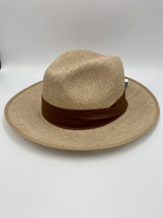 Λινό καπέλο