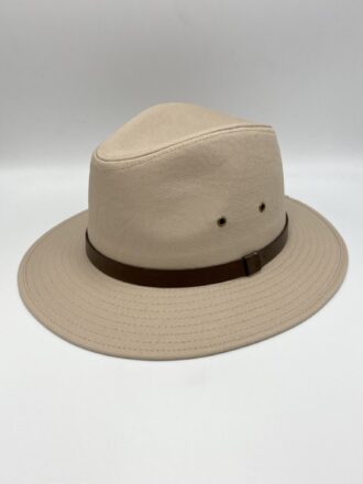 Υφασμάτινο καπέλο