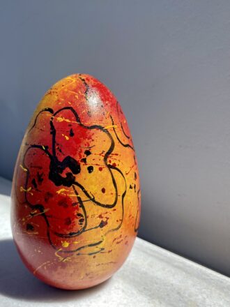 Ξύλινο αυγό ζωγραφισμένο στο χέρι