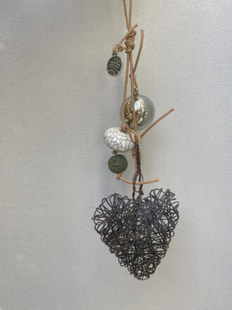 Χειροποίητο συρμάτινο γούρι καρδιά