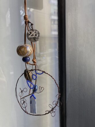 Χειροποίητο συρμάτινο γούρι με σπιτάκι